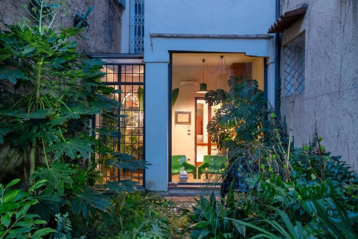 Ferienwohnung Giardino Segreto - History And Design Bologna Apartment