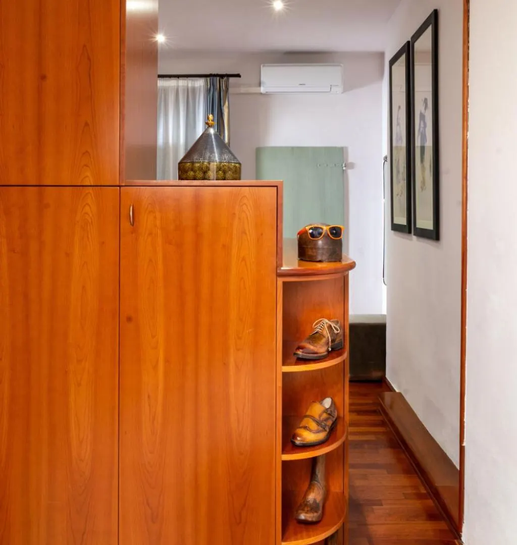 Apartment Ferienwohnung Giardino Segreto - History And Design Bologna
