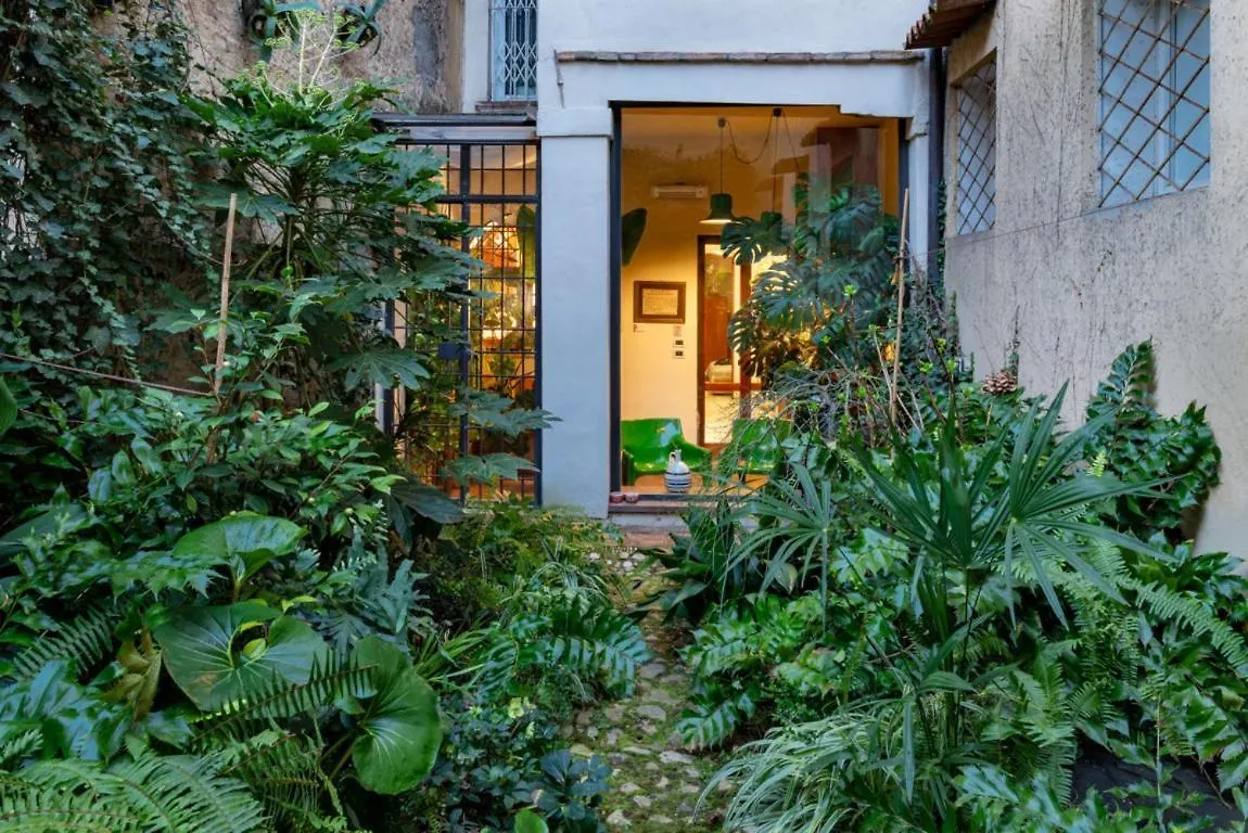 Giardino Segreto - History And Design contacts
